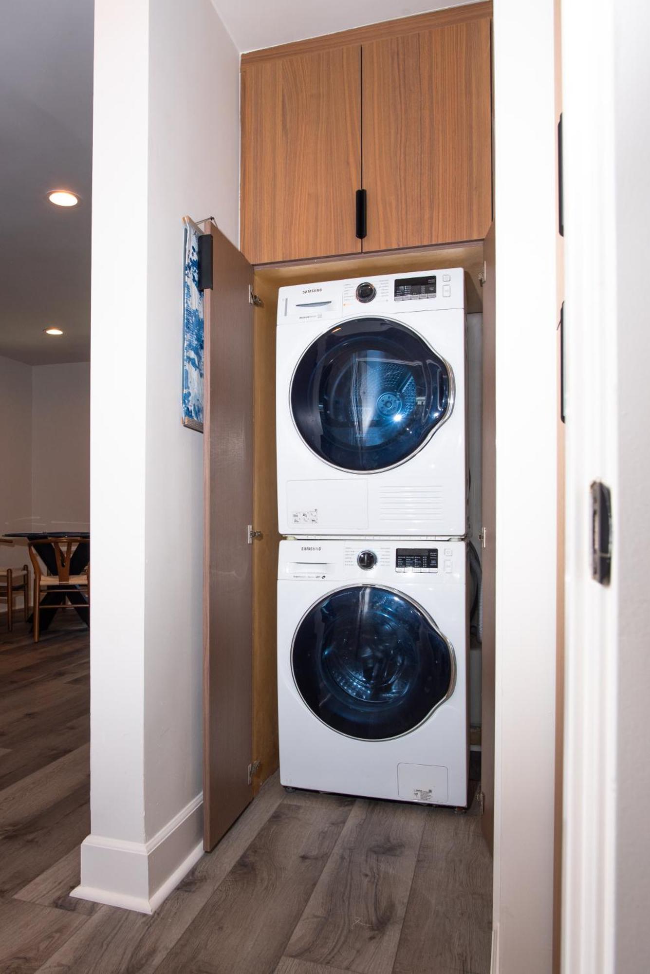 Modern Ocean Apartment