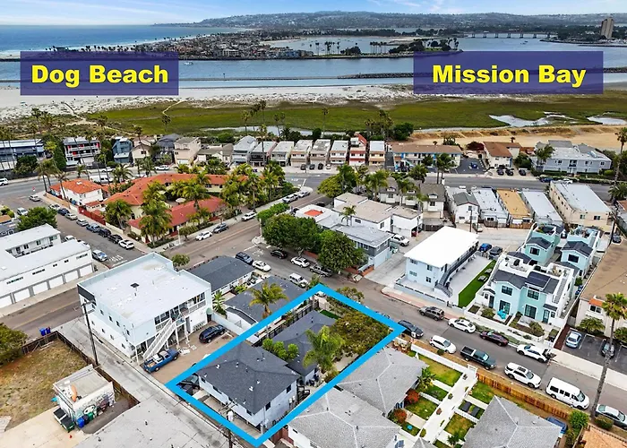 Modern Ocean Beach Apartment